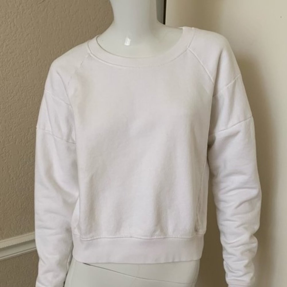Daydreamer White Cropped Pullover*